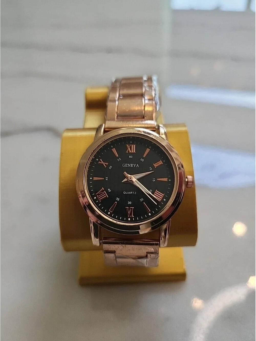 NWT Geneva Womans Watch New Battery 30mm 7.25